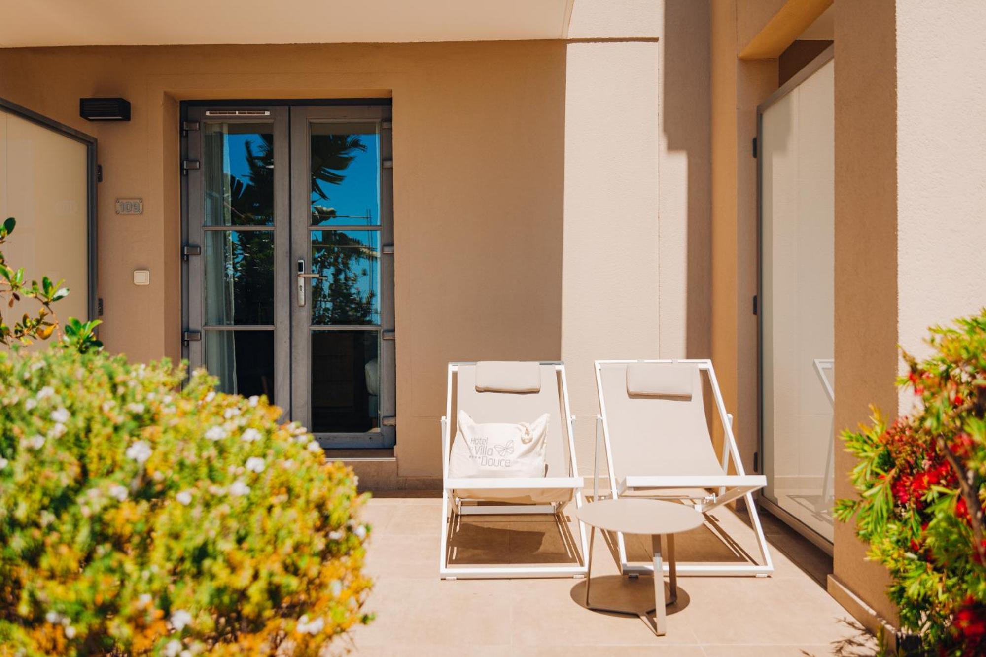 Hotel La Villa Douce Le Le Rayol-Canadel-sur-Mer Luaran gambar
